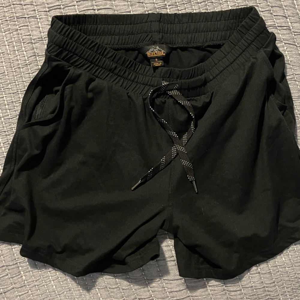 Women’s size small athletic shorts